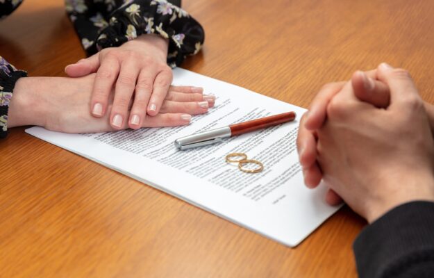 How Long Does Alimony Last in Rochester, NY | Divorce Attorney